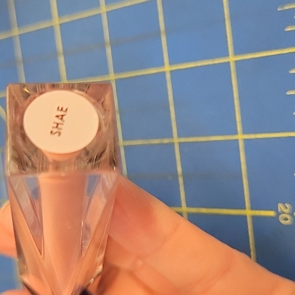 Manna Kadar Beauty's LipLocked Priming Gloss Stain Shea New - Picture 2 of 3